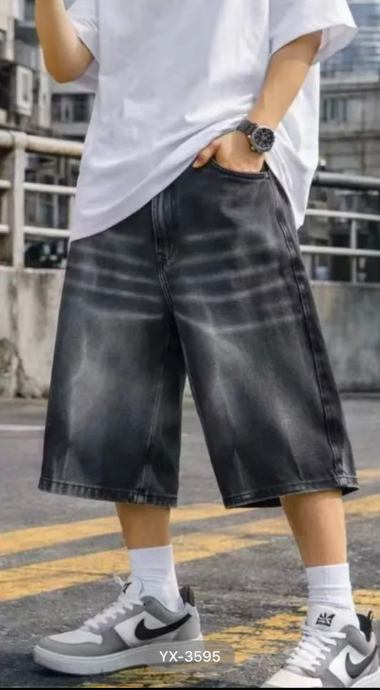 BERMUDA JEANS NERO BAGGY