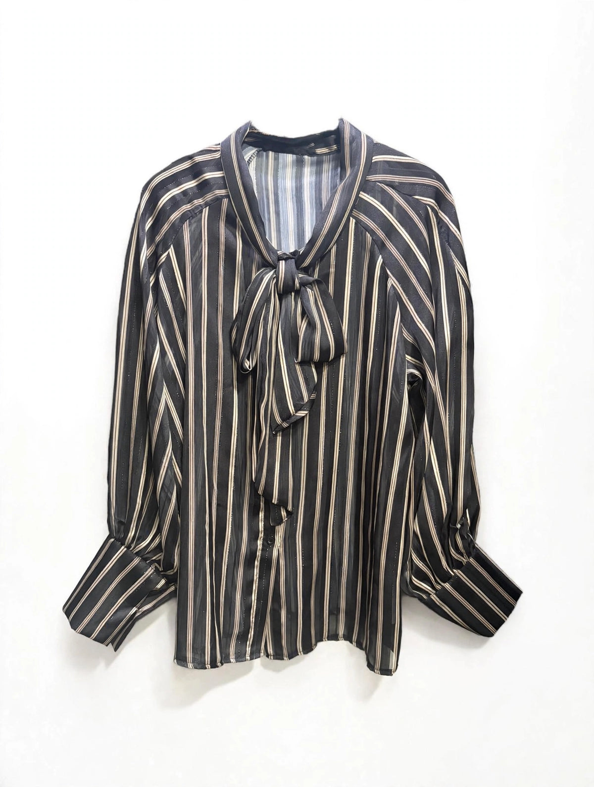 BLUSA CON FIOCCO